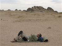 053 momenti di relax nel deserto del Gobi Mongolia.JPG